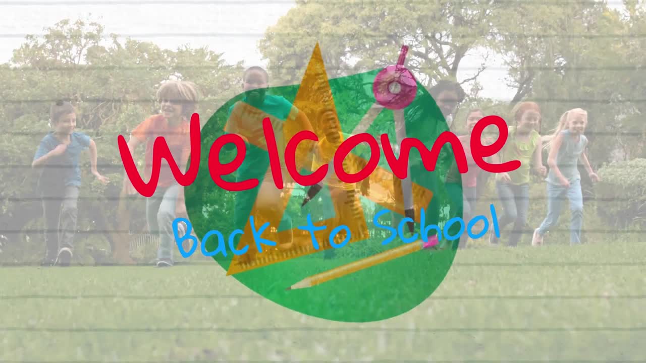 다시 학교에 오신 것을 환영합니다. 정원에서 달리는 아이들에 대한 텍스트