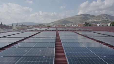 Nuevos-Paneles-Solares-En-El-Edificio