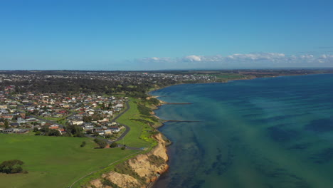 Luftsockel-Nach-Unten-über-Clifton-Springs-Corio-Bay-Australien