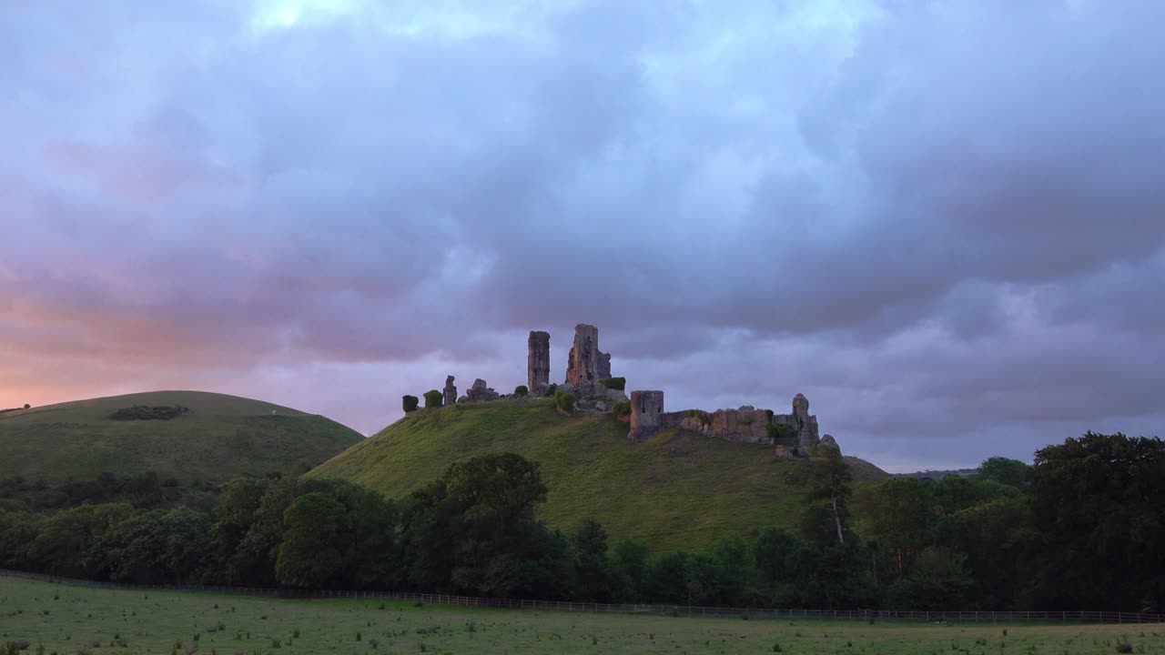 castillo corfe, dorset, reino unido