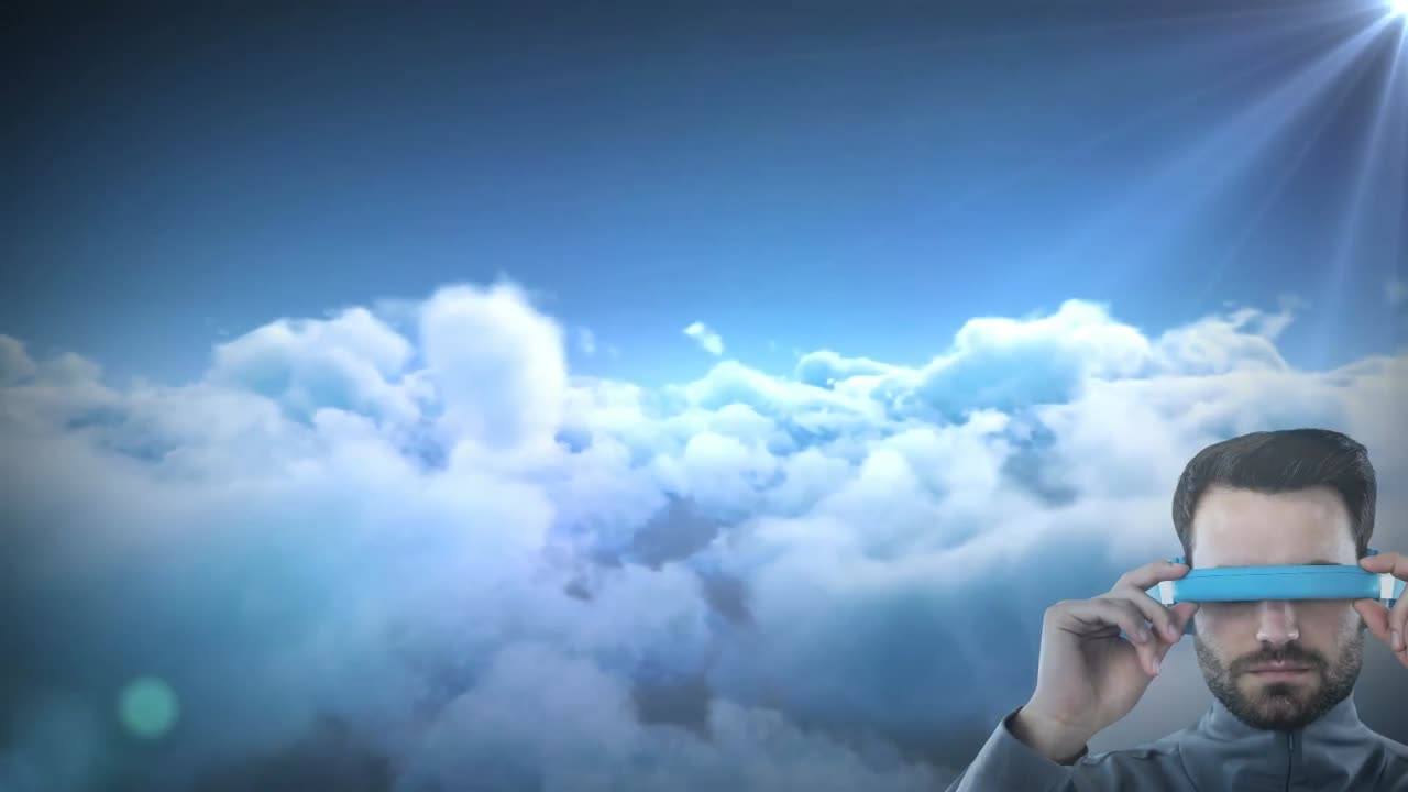 푸른 하늘의 구름에 대한 빛의 반점에 대해 vr 안경을 착용하는 백인 남성