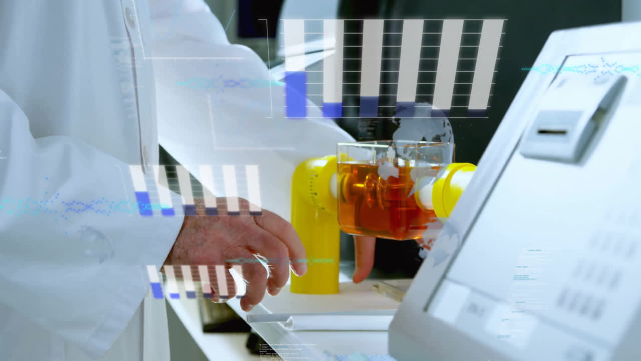 animación del procesamiento de datos científicos sobre un científico caucásico en el laboratorio.