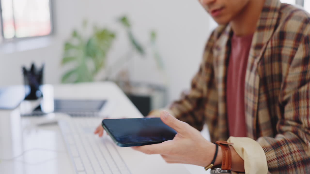 Asian businessman, phone call
