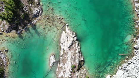 Aerial-view-of-Watersprite-lake,-Squamish-BC,-Canada