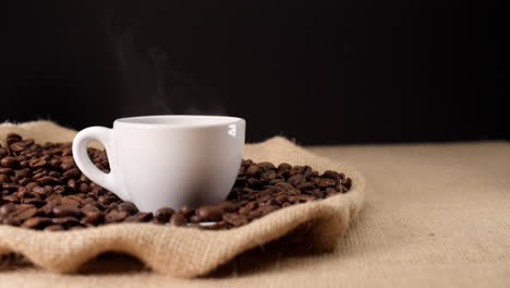 Kaffee-Espresso-Auf-Tasse