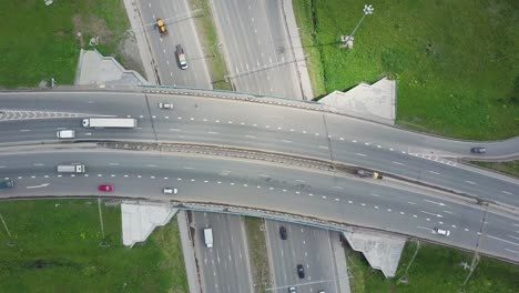 vista aérea de la intersección de la carretera