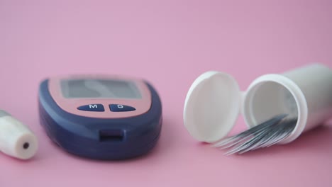 blood glucose meter and lancets for diabetes management