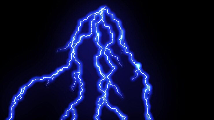 Fulmini blu brillanti che colpiscono uno sfondo scuro.