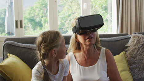 Grandmother-and-granddaughter-spending-time-together