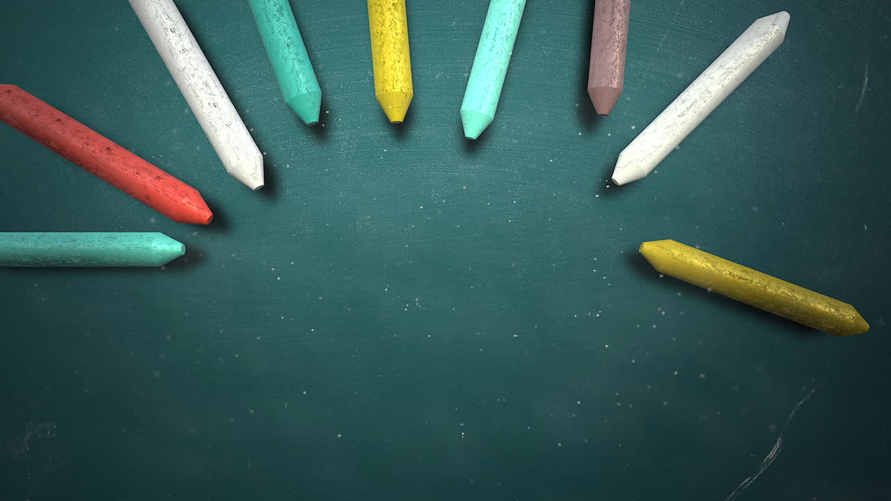 tiza de colores de primer plano en el fondo de la escuela de pizarra 3