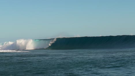 Tahiti-Teahupo'o-slow-motion-wave-famous-surfing-barrel-French-Polynesia-foam-ball-coral-reef-Paris-summer-Olympics-2024-offshore-wind-water-housing-Passe-Havae-Faremahora-Pacific-Ocean-wide-pan