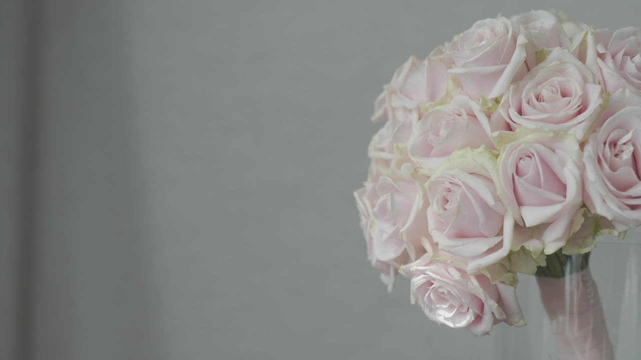 Beautiful Bridal Bouquets with Roses