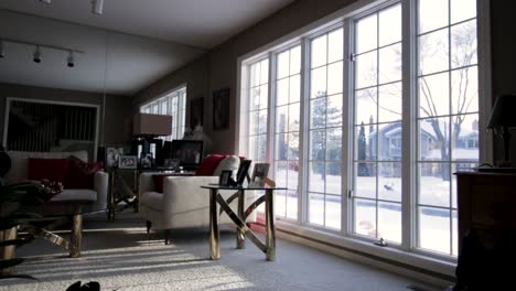 sguardo interno alla casa suburbana in eden prairie appena fuori minneapolis, minnesota