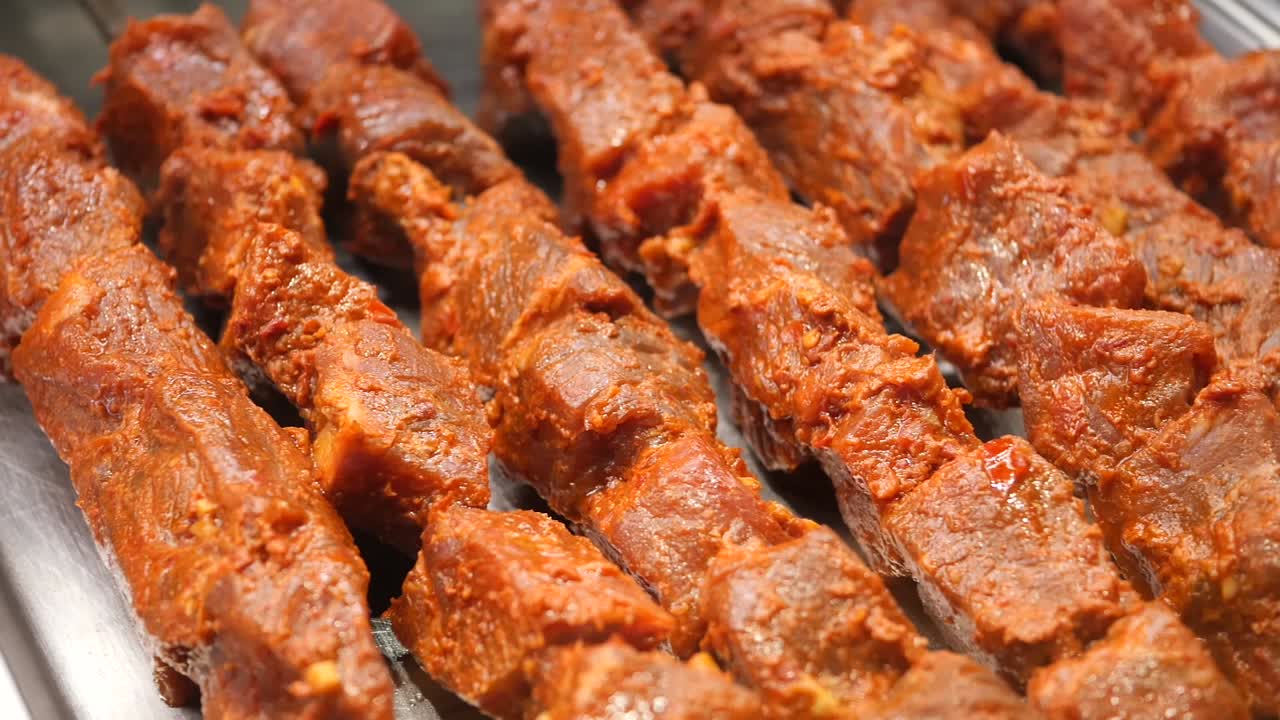 kebabs marinados a la parrilla