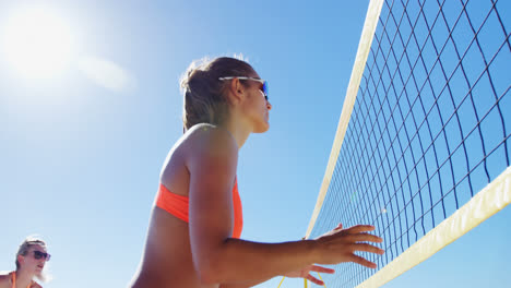 Jugadoras-De-Voleibol-Jugando-Voleibol-4k