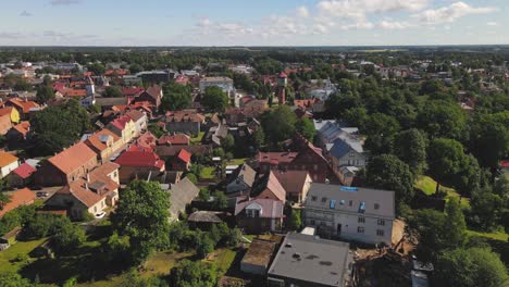 vilande is a small town in estonia