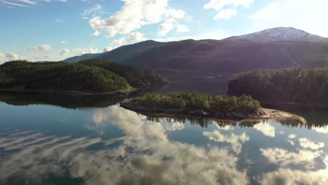 imágenes aéreas de la hermosa naturaleza de noruega