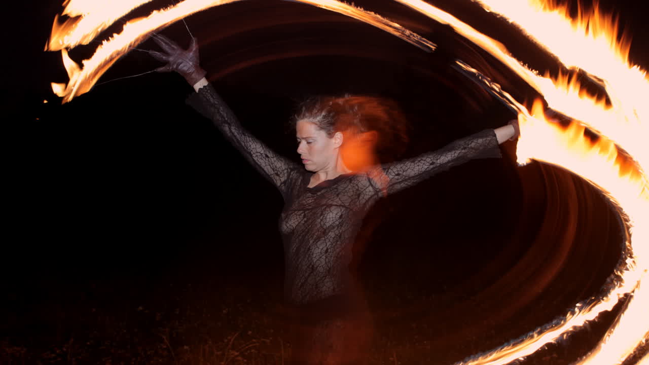 пожар в ягаме продолжается 12