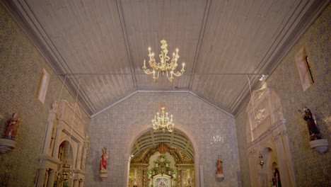 beautifully detailed wide angle shoot from a old sanctuary nave