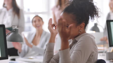 Grupo-De-Mujeres,-Reunión-De-Negocios