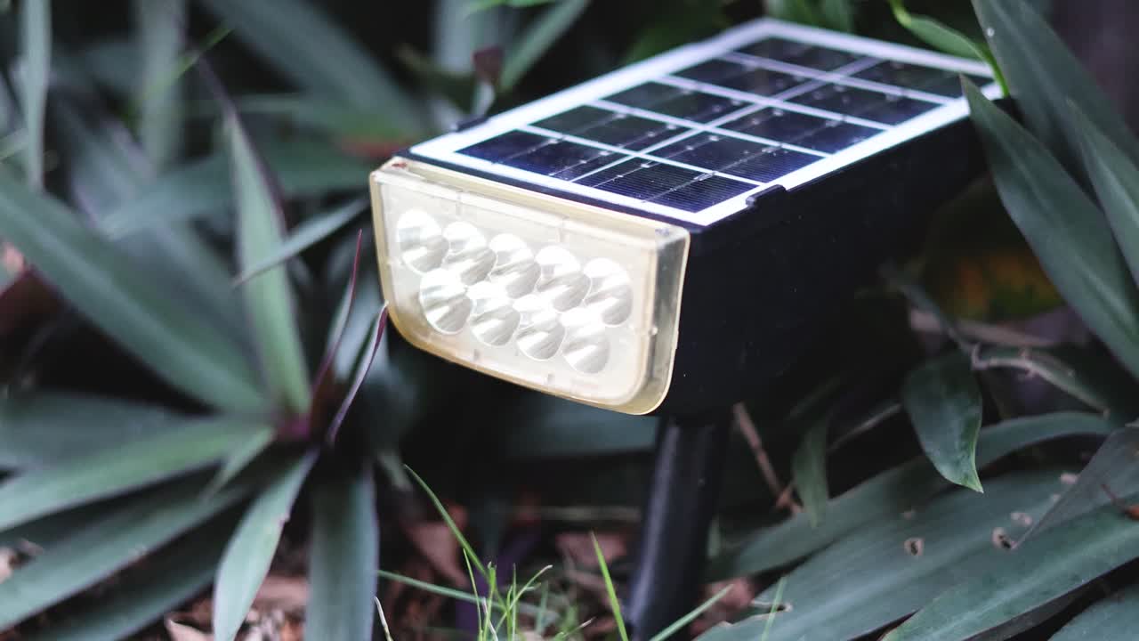 ciclos de luz solar a través de las etapas de iluminación