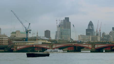 London-Pano-05