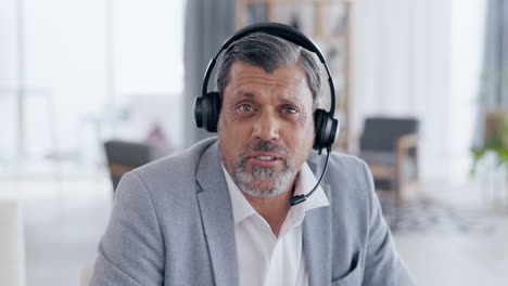 geschäftsmann, gesicht und videoanruf mit kopfhörern