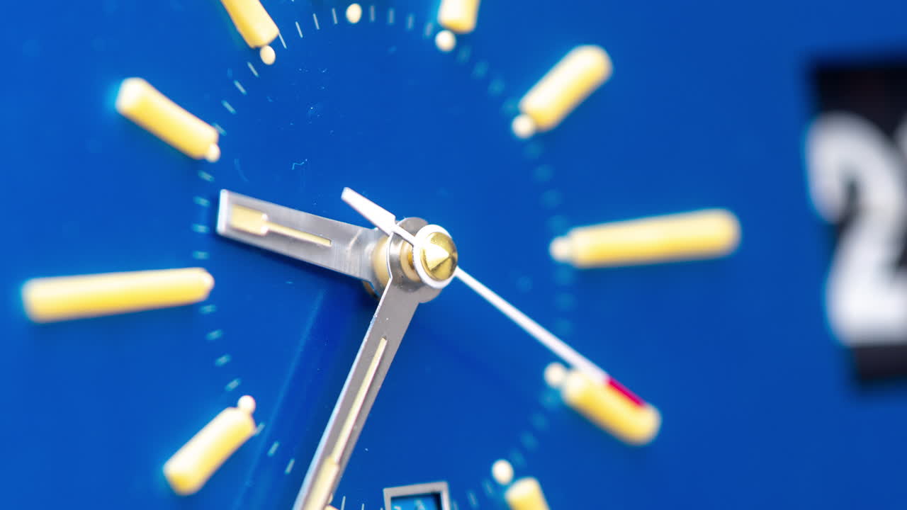 Cool blue retro clock in stop motion