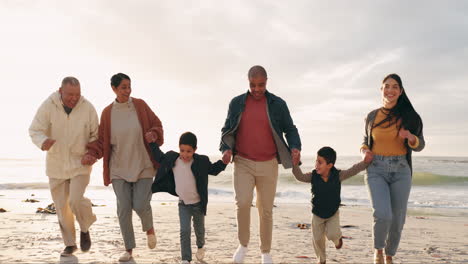 Beach,-holding-hands-and-big-family-running