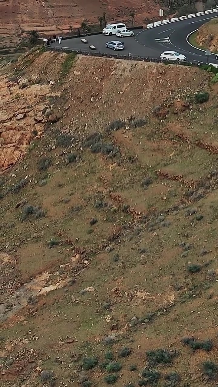 Vista aérea da paisagem rochosa em Fuerteventura, Espanha.