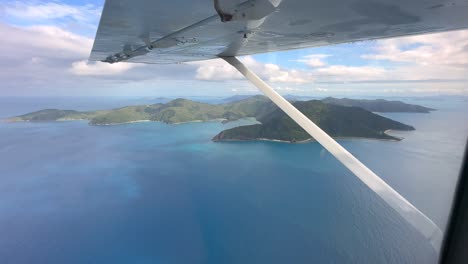 Aerial-4K-of-Whitsunday-Islands-in-Queensland,-Australia-in-December-2022