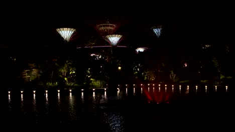 fountain river with views of the futuristic gardens in singapore