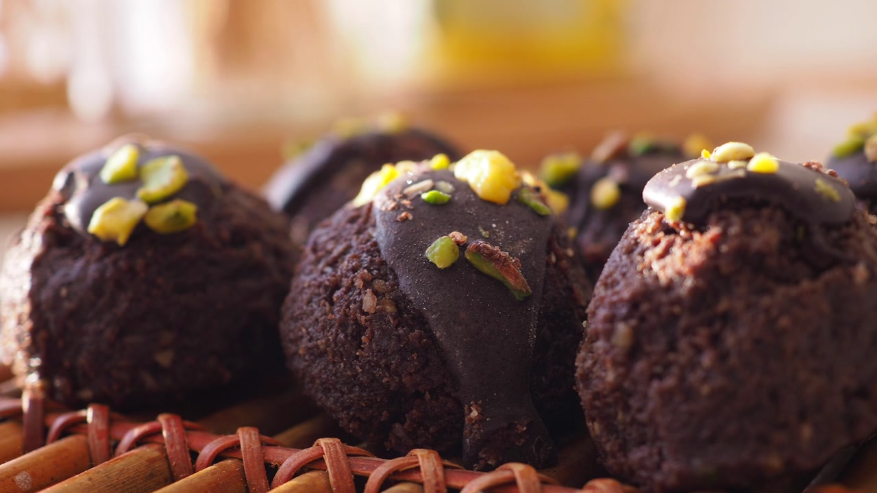 Homemade Chocolate Truffles with Dark Chocolate Glaze and Pistachios