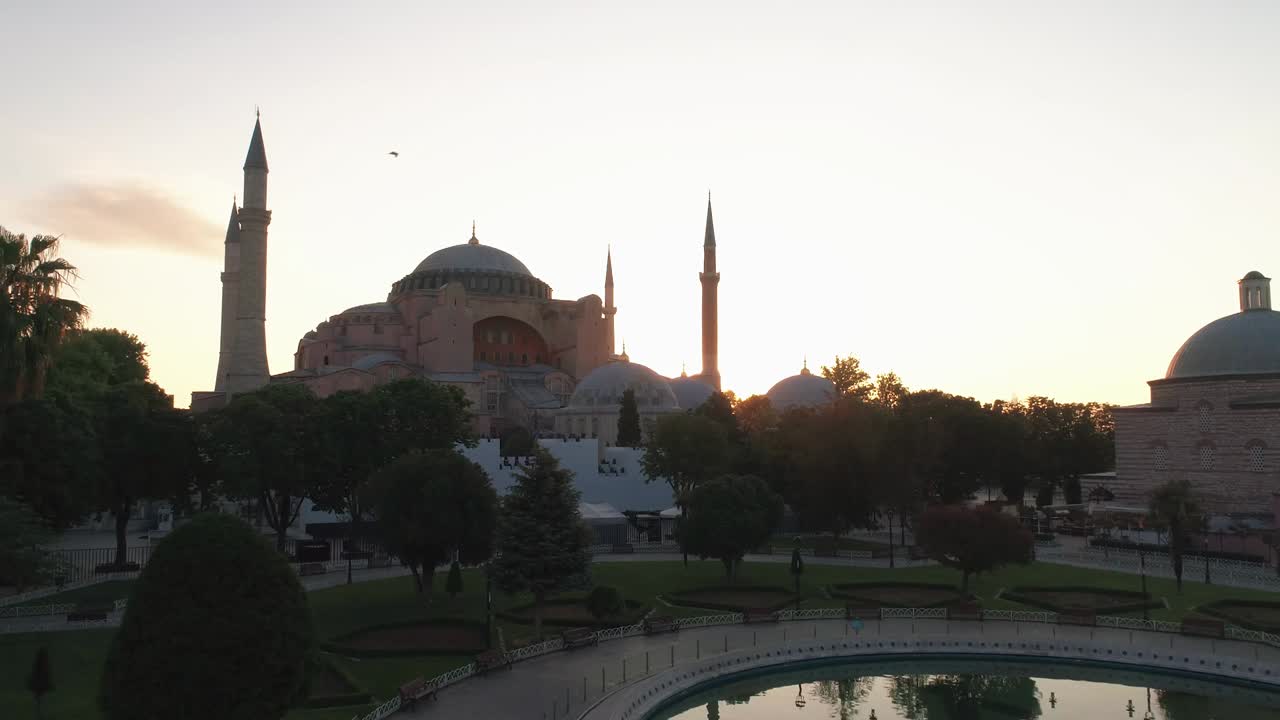 снимки с дронов хагии софии ночью