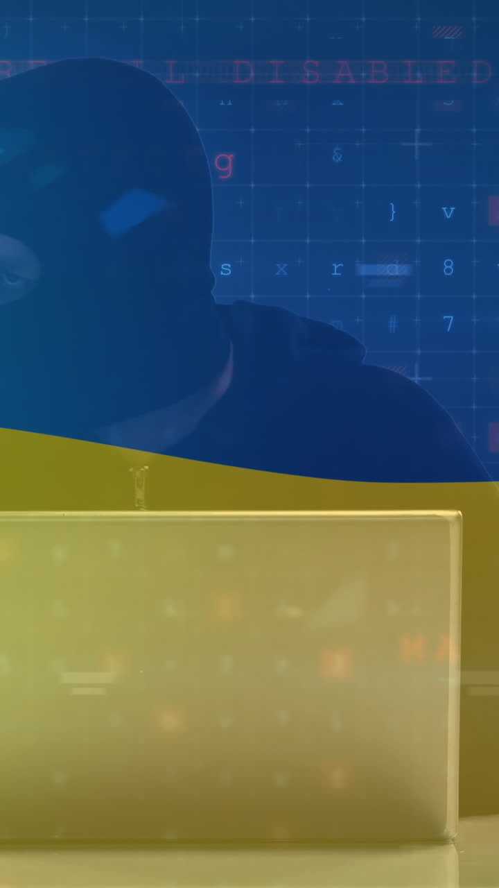 animación de un hacker caucásico sobre la bandera de ucrania