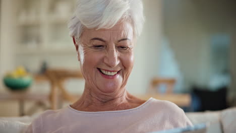 Smile,-home-or-old-woman-on-social-media