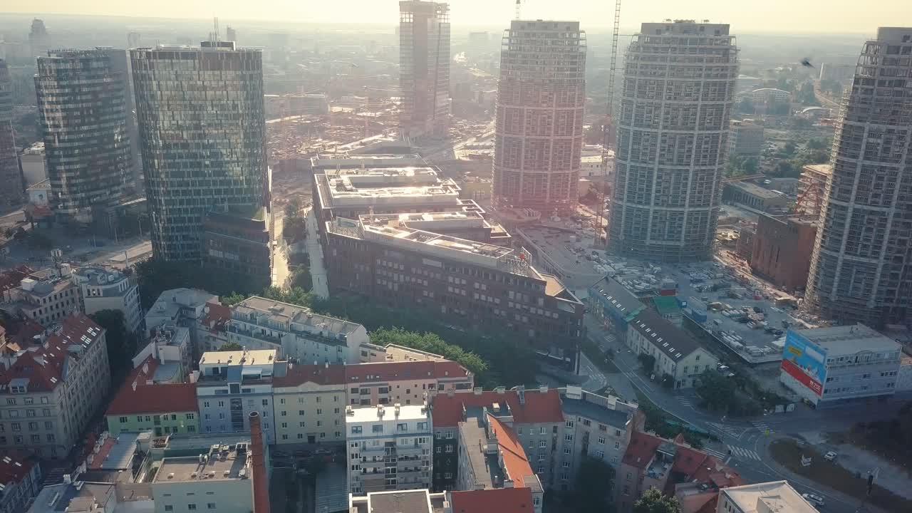 Imagem de drone do conceito de edifícios de Zaha Hadid, em Bratislava, Eslováquia.