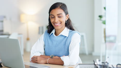 Portrait-of-a-young-entrepreneur-networking