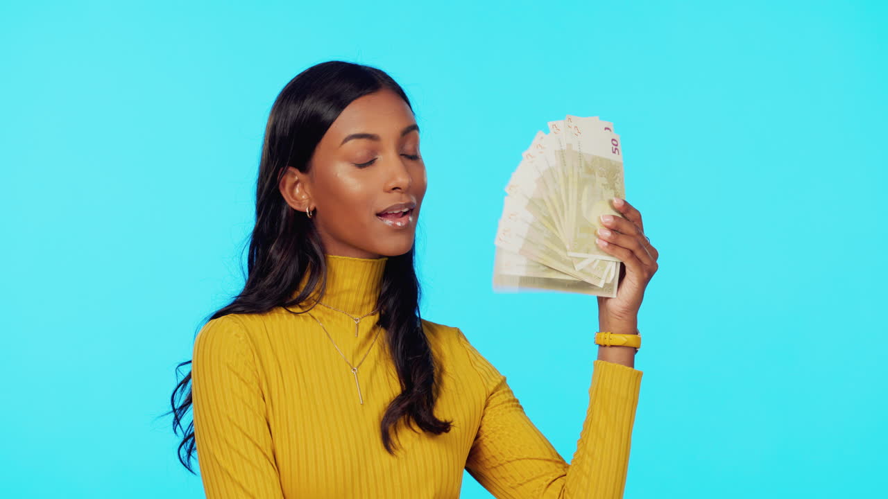 모 ⁇ , 스튜디오 초상화 또는 현금과 함께 인도 여성