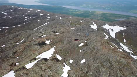 Die-Top-Hütte-Im-Sommer-In-Åre