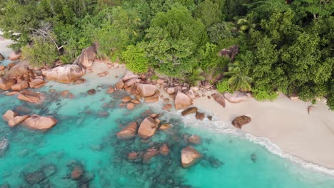 vista aérea de las playas más hermosas y aguas turquesas de las seychelles