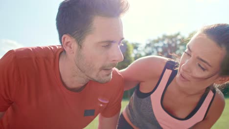 Handheld-video-of-couple-motivating-each-other,-Katowice,-Poland