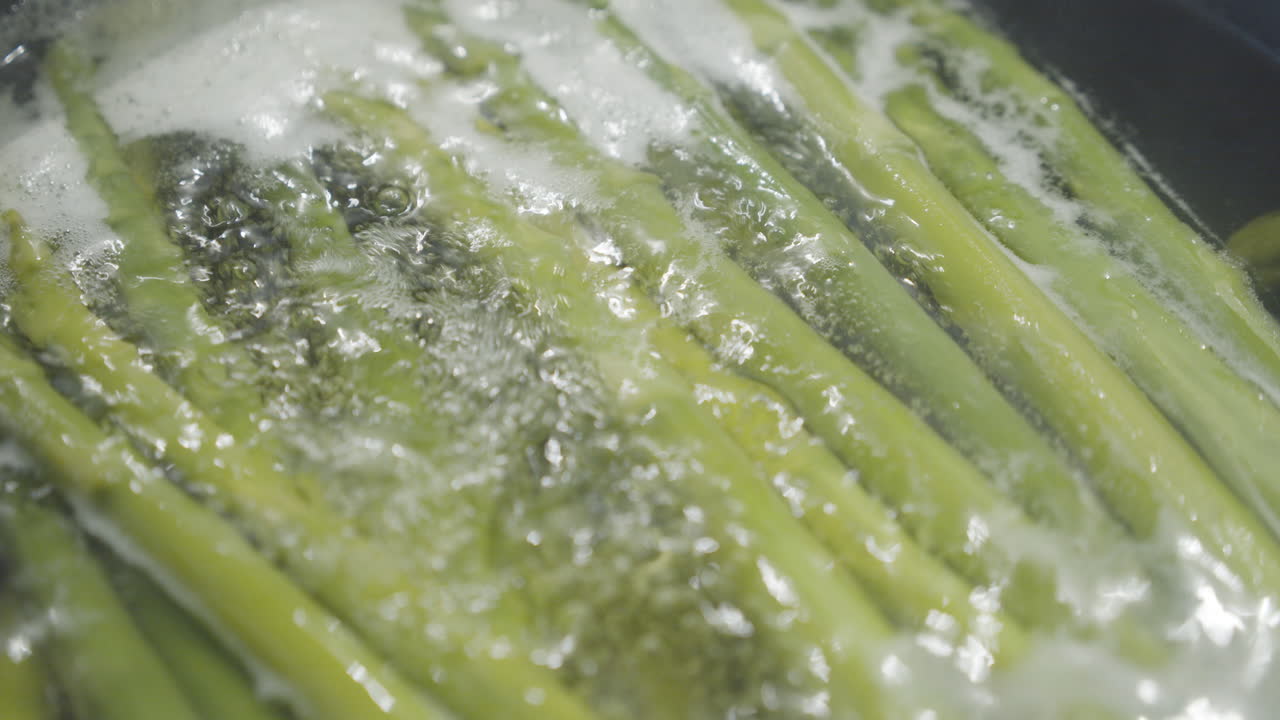 Boiling Asparagus