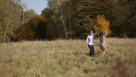 Couple-In-Love-Walking-And-Holding-Hands-Close-Up-6