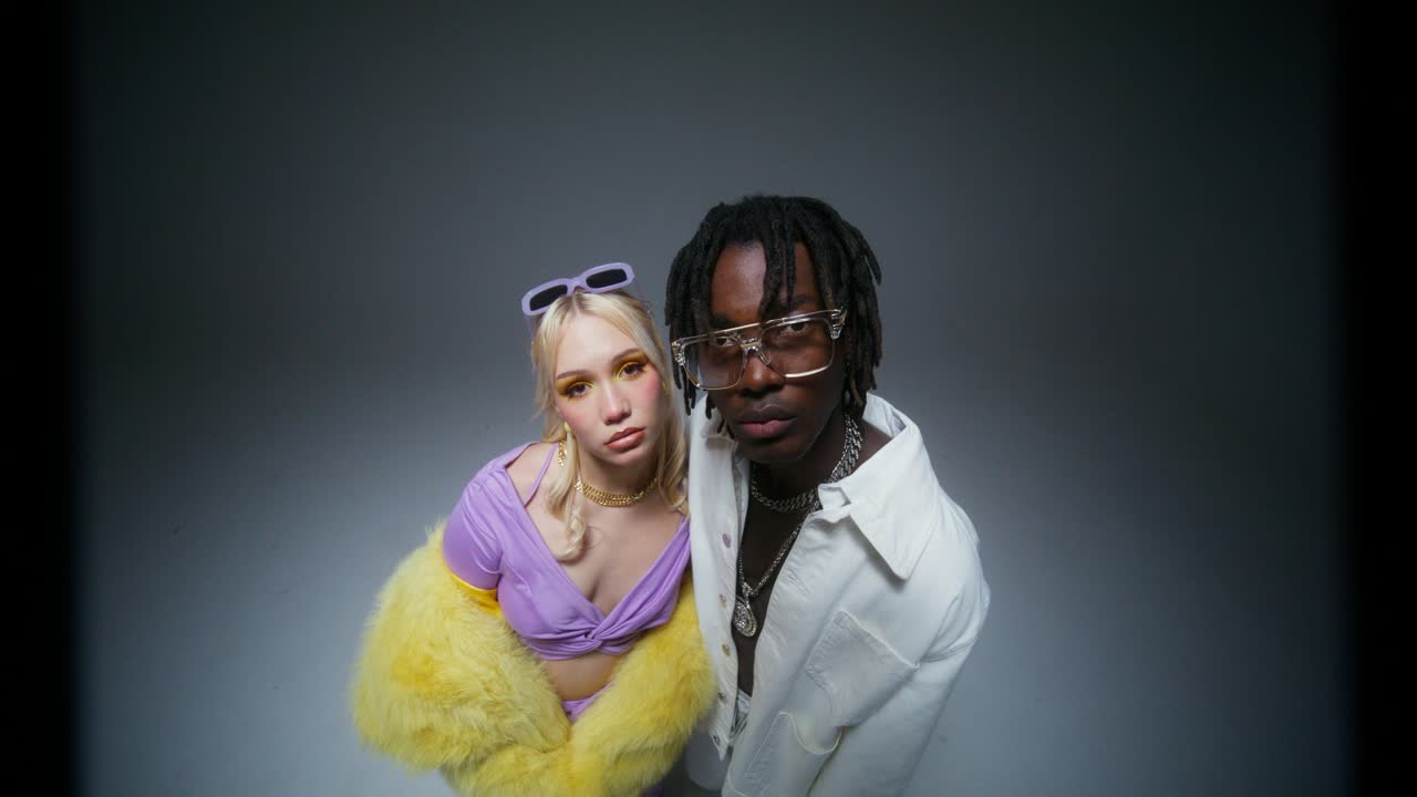 retrato de moda de una pareja elegante