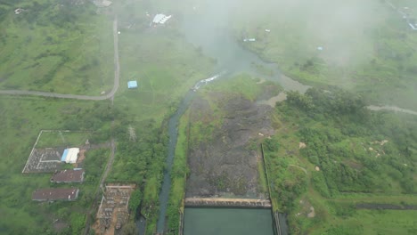 Pawana-Daam-Vista-De-Pájaro-Desde-Nubes-Oscuras