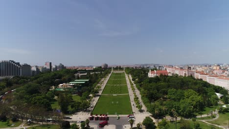 Eduardo-VII-Park-Und-Marquês-De-Pombal-Platz-In-Lissabon-Portugal