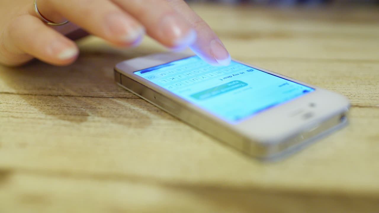 escribir y enviar mensajes de texto en el teléfono inteligente