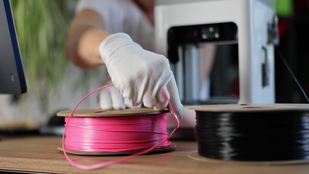 3D Printer and Filament Spools