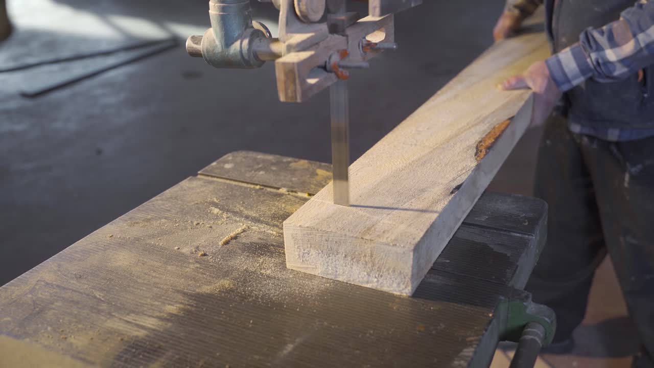 herramientas eléctricas de carpintería, taller de carpintería.